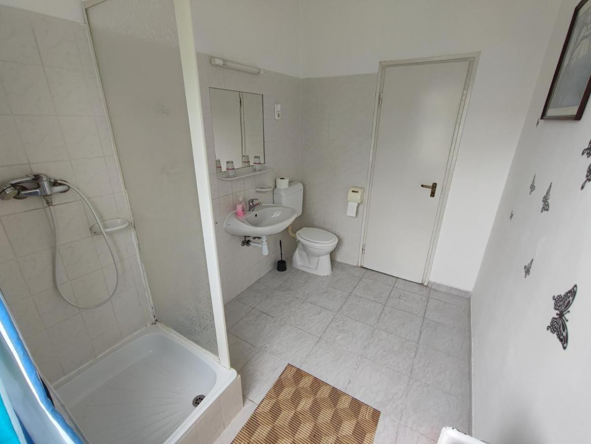 Hotel Beke Sziget Komló מראה חיצוני תמונה