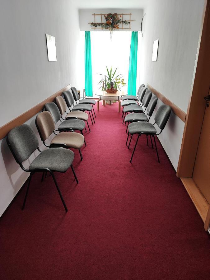 Hotel Beke Sziget Komló מראה חיצוני תמונה