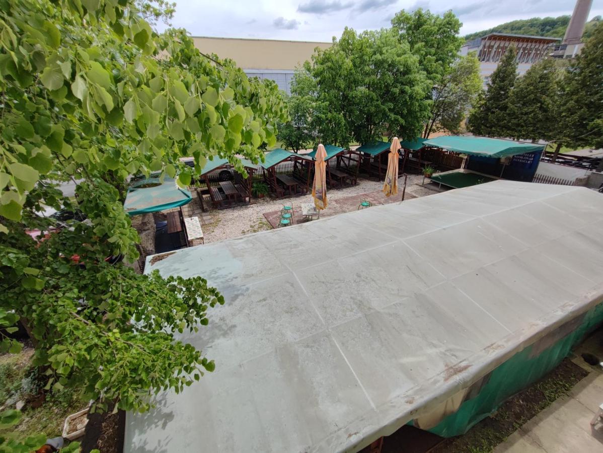 Hotel Beke Sziget Komló מראה חיצוני תמונה