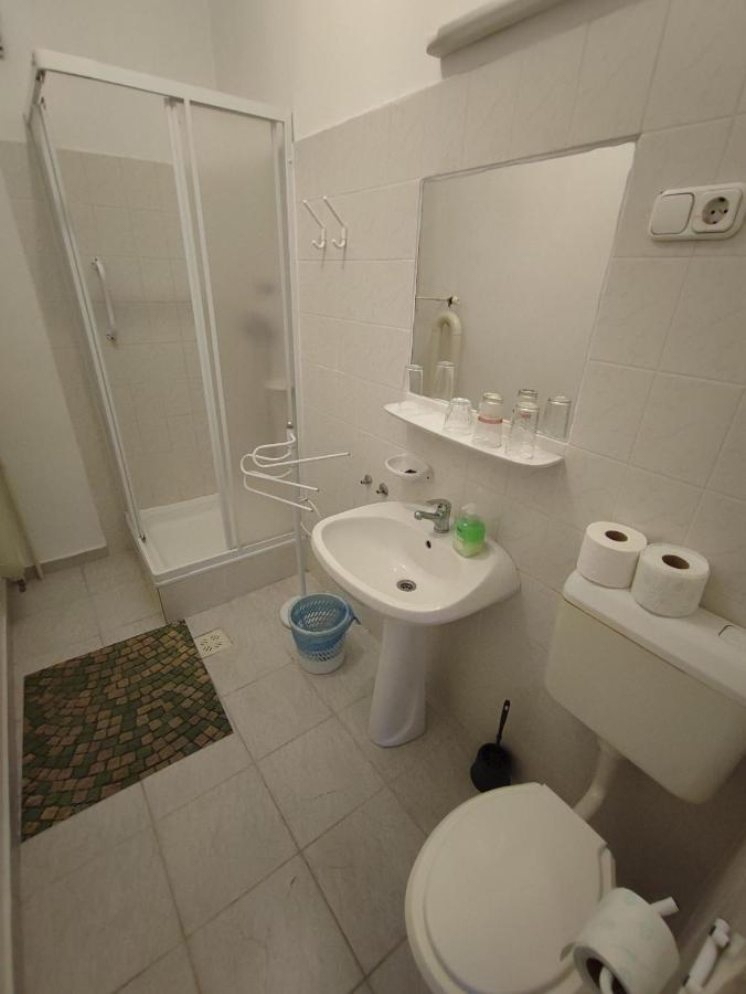 Hotel Beke Sziget Komló מראה חיצוני תמונה