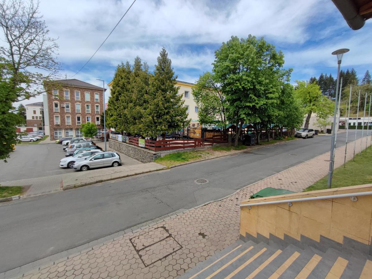 Hotel Beke Sziget Komló מראה חיצוני תמונה